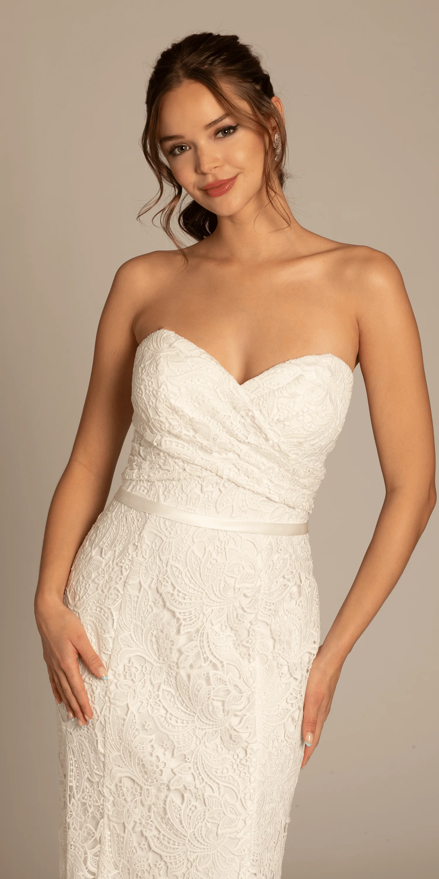 Strapless Sweetheart Lace Trumpet Dress with Cris Cross Bodice - Image 4