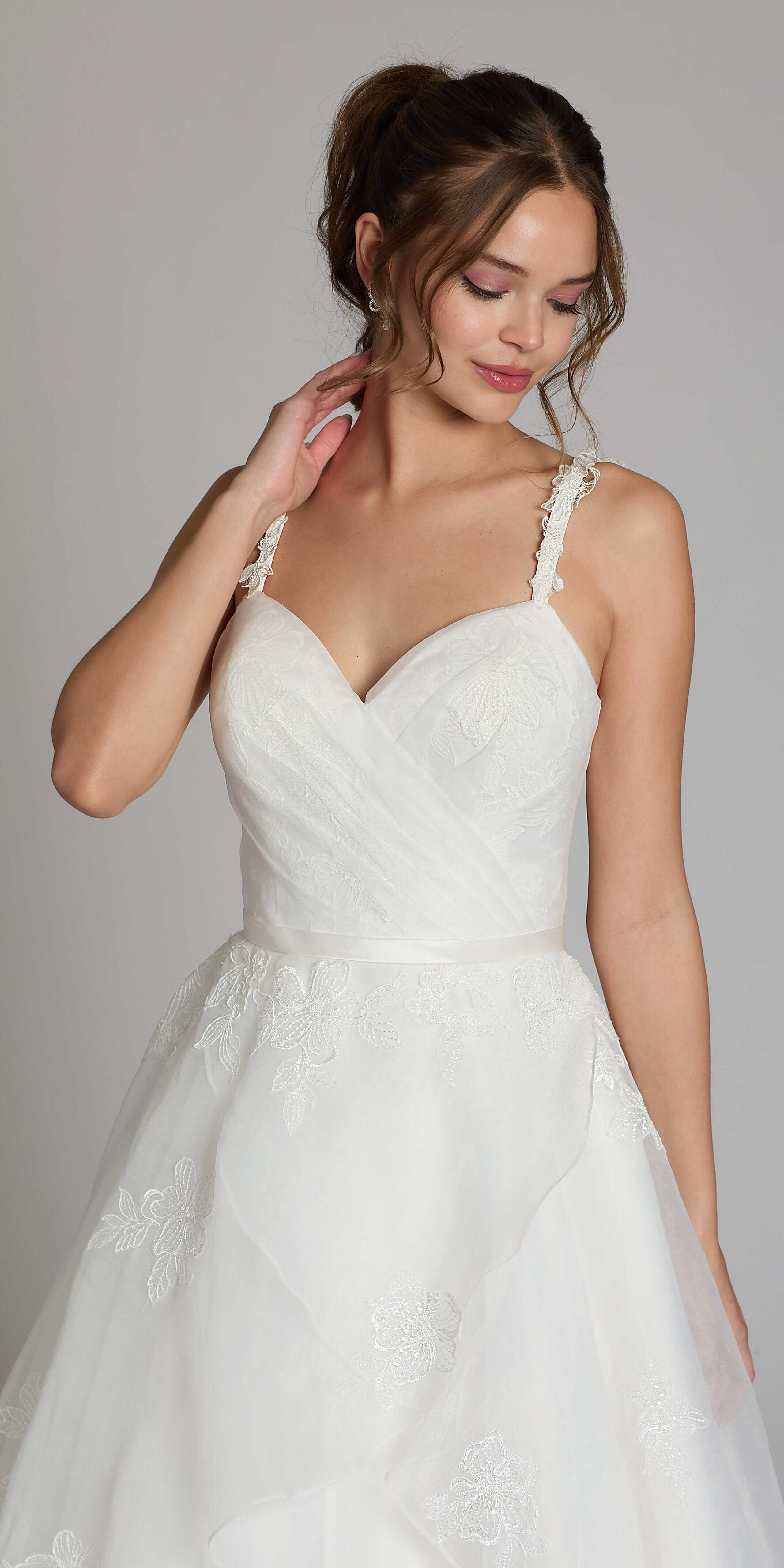 Sweetheart Organza Wrap Ballgown with 3D Shoulder Straps - Image 3
